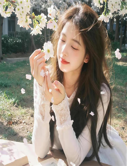 走进《姑娘寨》的视觉特效与美术设计——经典与创新的交融