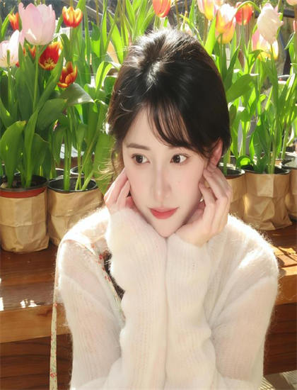 《魔女的香水》哲学思考分析：生命意义与存在价值解读